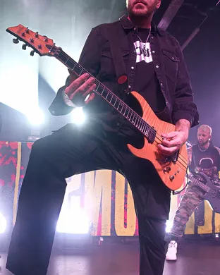 Pop Evil Laval